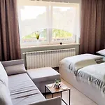 Homestay 2-pokojowe Z Balkonem Z Widokiem Na Gory