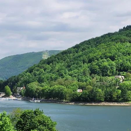 Homestay 2-pokojowe Z Balkonem Z Widokiem Na Gory Miedzybrodzie Zywieckie